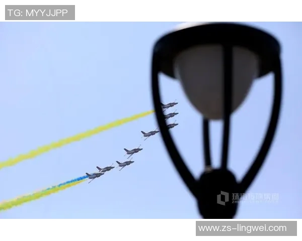 足球明星滚屏炫技精彩纷呈 揭秘赛场背后的训练与奋斗故事